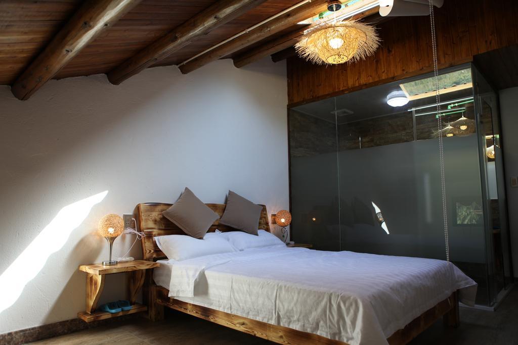 Moganshan Pinhouwu Hotel Deqing 部屋 写真