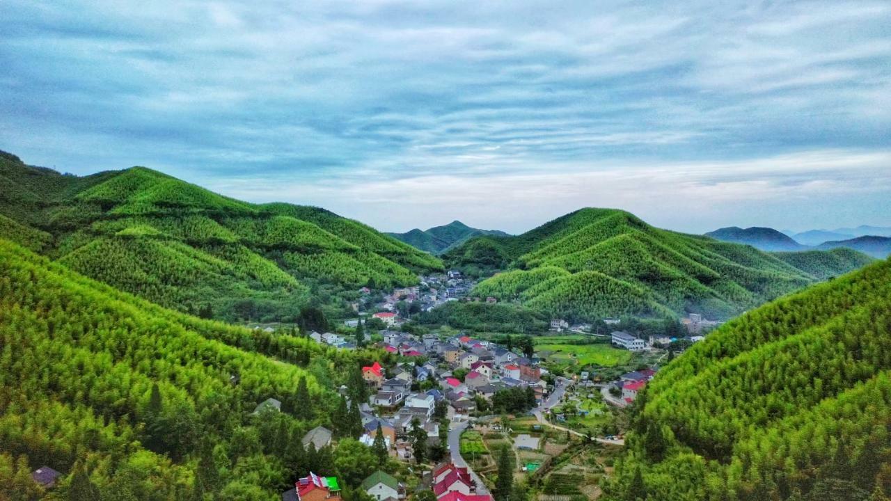 Moganshan Pinhouwu Hotel Deqing エクステリア 写真